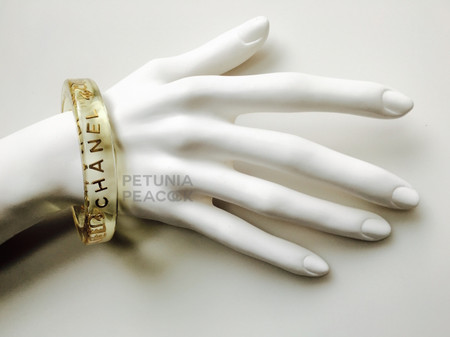 Chanel CC Crystal Textured Chain Link Gold Tone Bangle Bracelet Chanel | TLC
